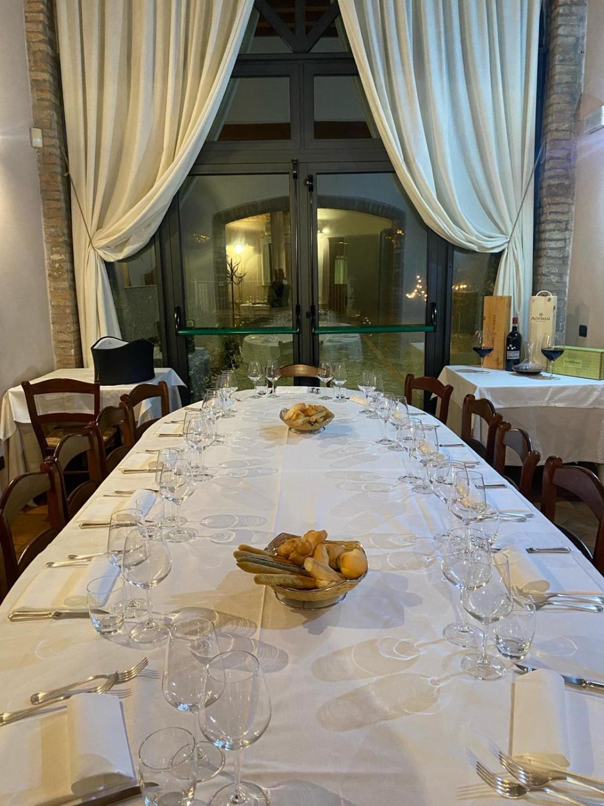 Locanda Corte Ruspecchio Bed & Breakfast Quattro Castella Екстериор снимка